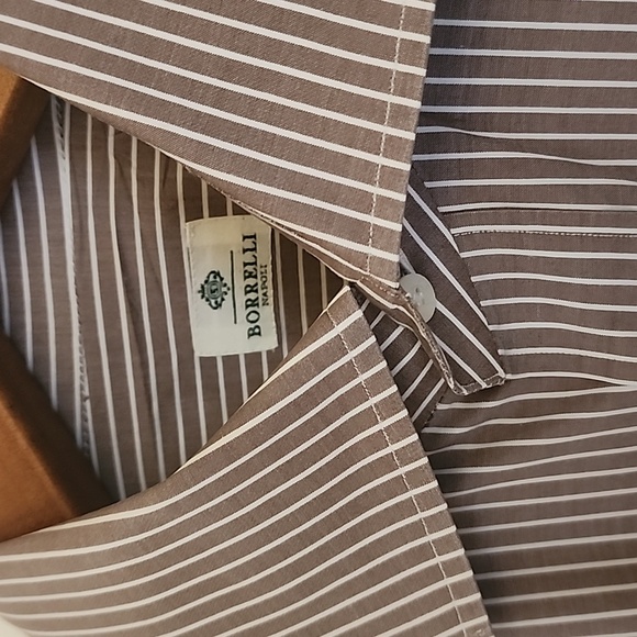 Borrelli Dress Shirt 16.5" Neck 42" Chest Tan Stripe Perfect Condition - Picture 3 of 7